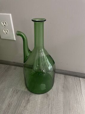 Vintage hand blown Italian green glass wine decanter carafe  ice chamber chiller